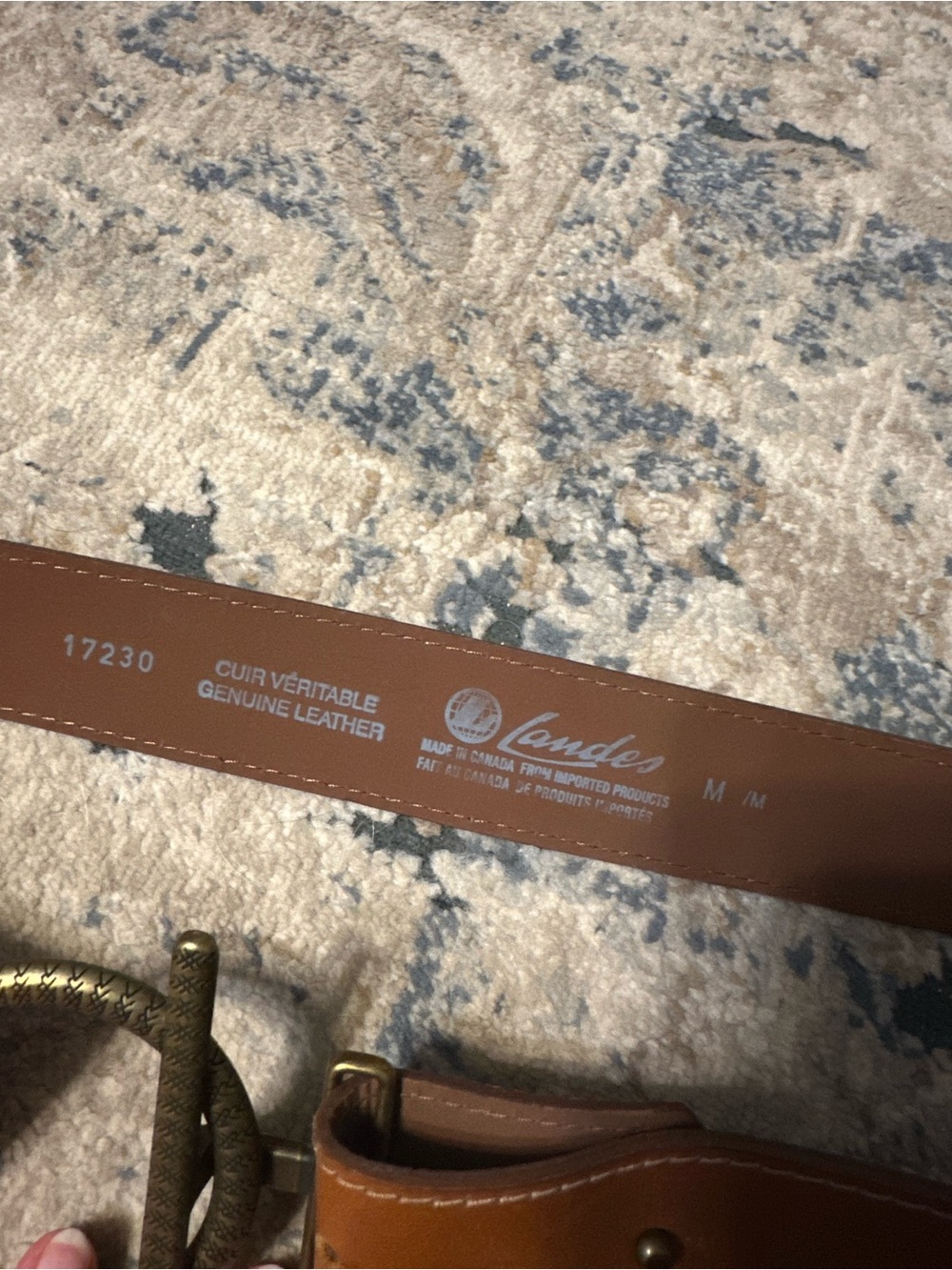 Leather Ring-Buckle Belt in Cognac Brown - Picture 3 of 7
